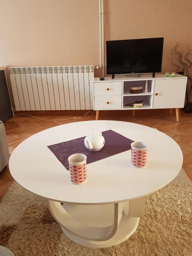 Apartmani Most 트레빈예 외부 사진