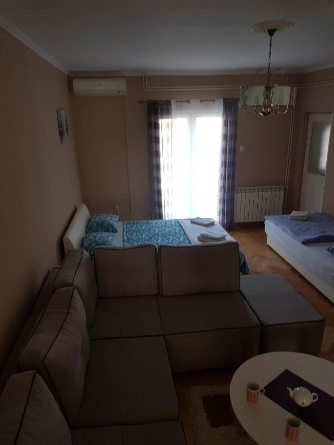 Apartmani Most 트레빈예 외부 사진