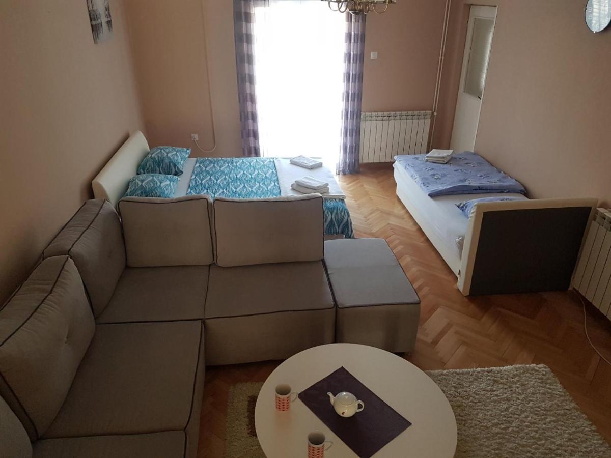 Apartmani Most 트레빈예 외부 사진