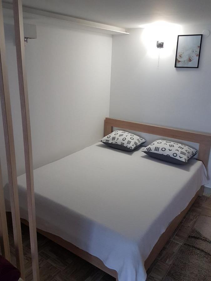Apartmani Most 트레빈예 외부 사진