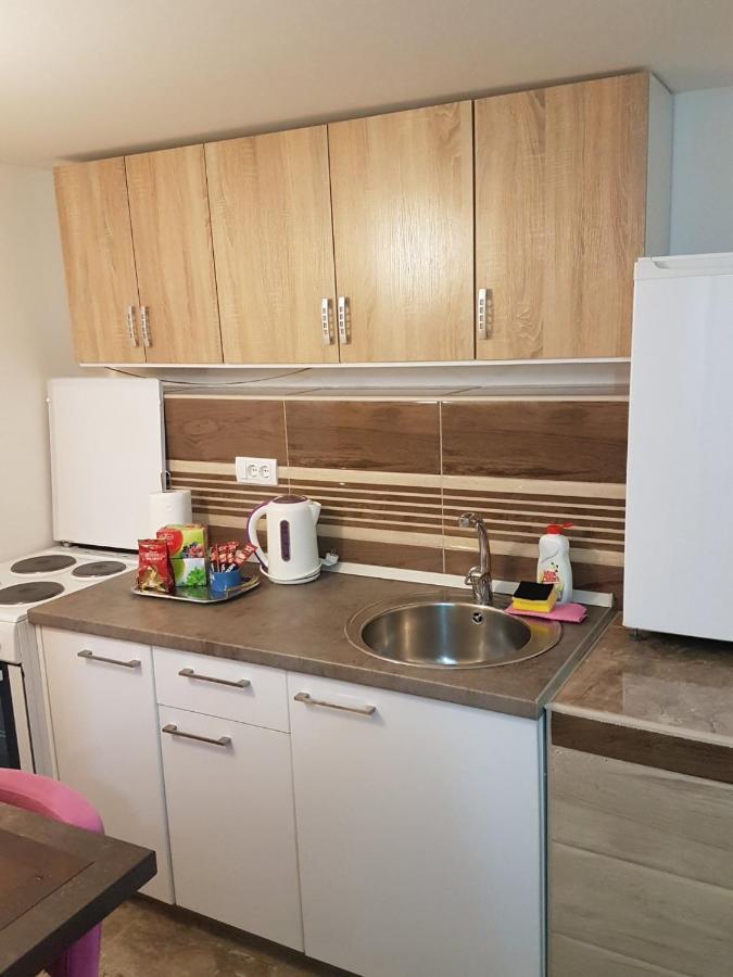 Apartmani Most 트레빈예 외부 사진